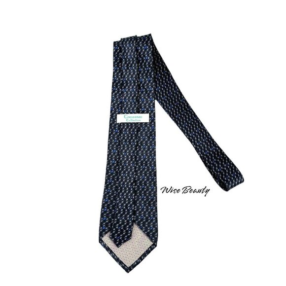 Crescenzo Collection Men’s 100% Silk Tie Designer Necktie Silver Gray Navy EUC - Picture 4 of 5